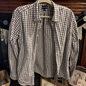 Gap button down